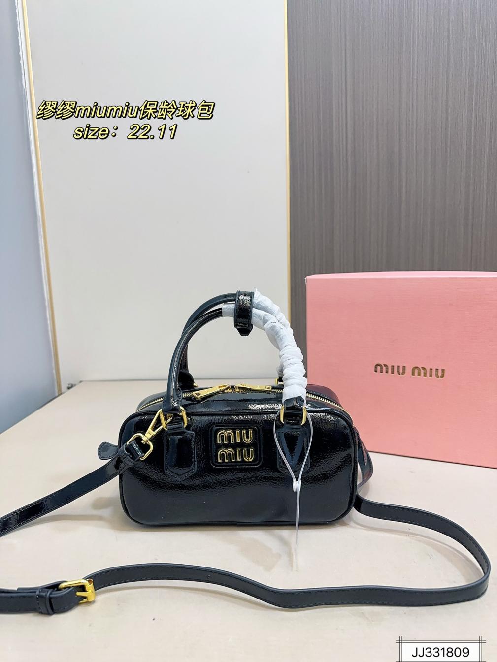 MIUMIU handbag