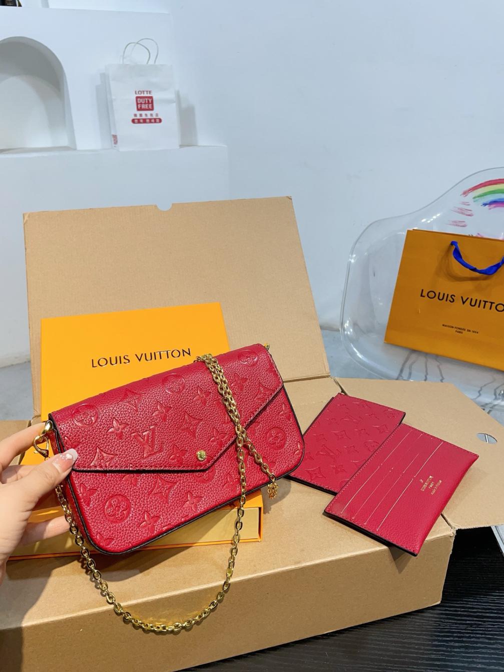 LV Louis vuitton POCHETTE FÉLICIE WOC
