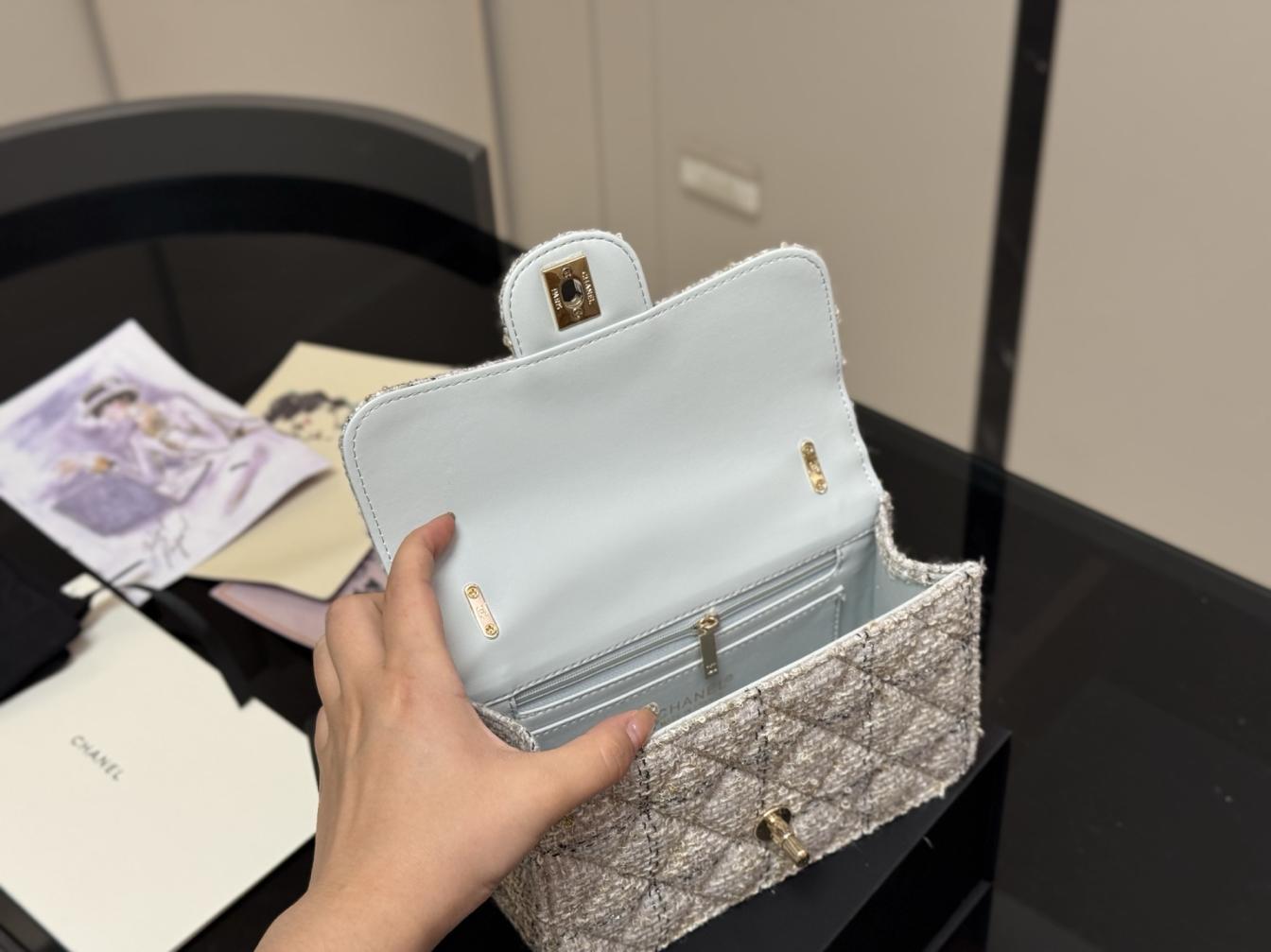 Chanel 25B CF mini bag 139055