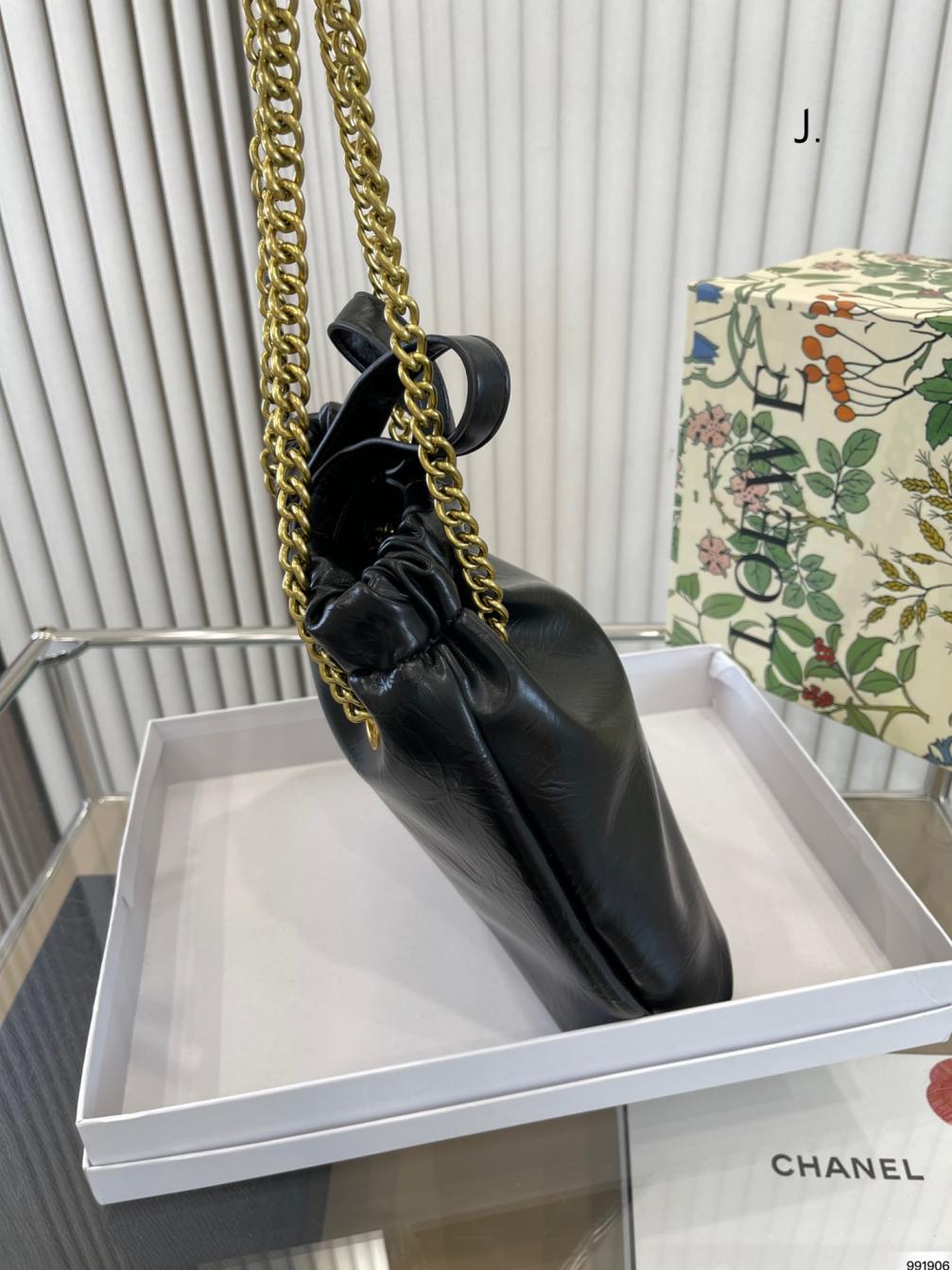 Balenciaga Trash Bag 132623