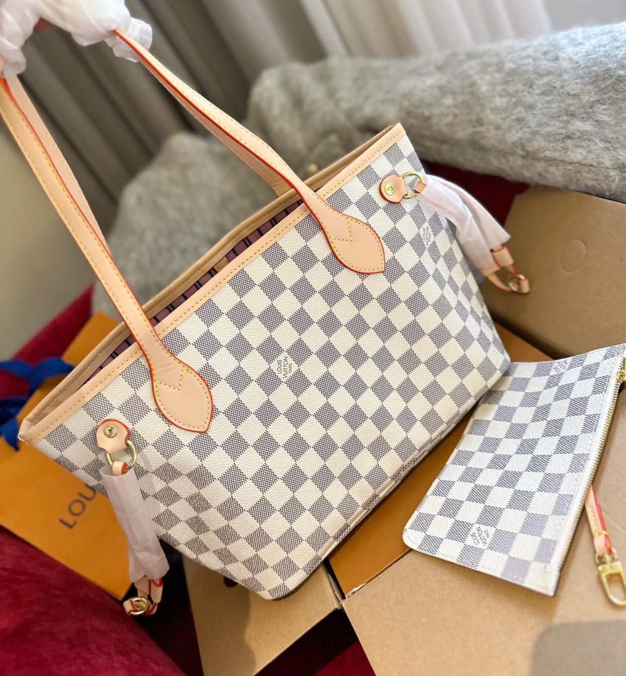 Lv Louis vuitton small Neverfull 25cm 133381