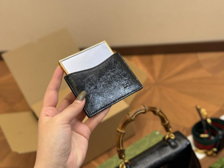 Gucci Diana bamboo handbag