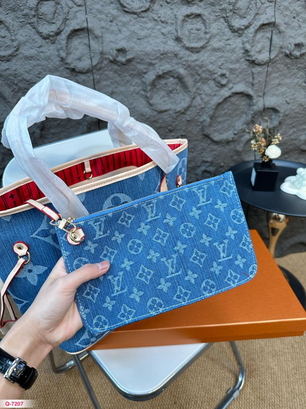 LV denim neverfull hand bag