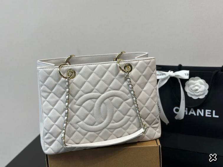 CHANEL Gst tote bag