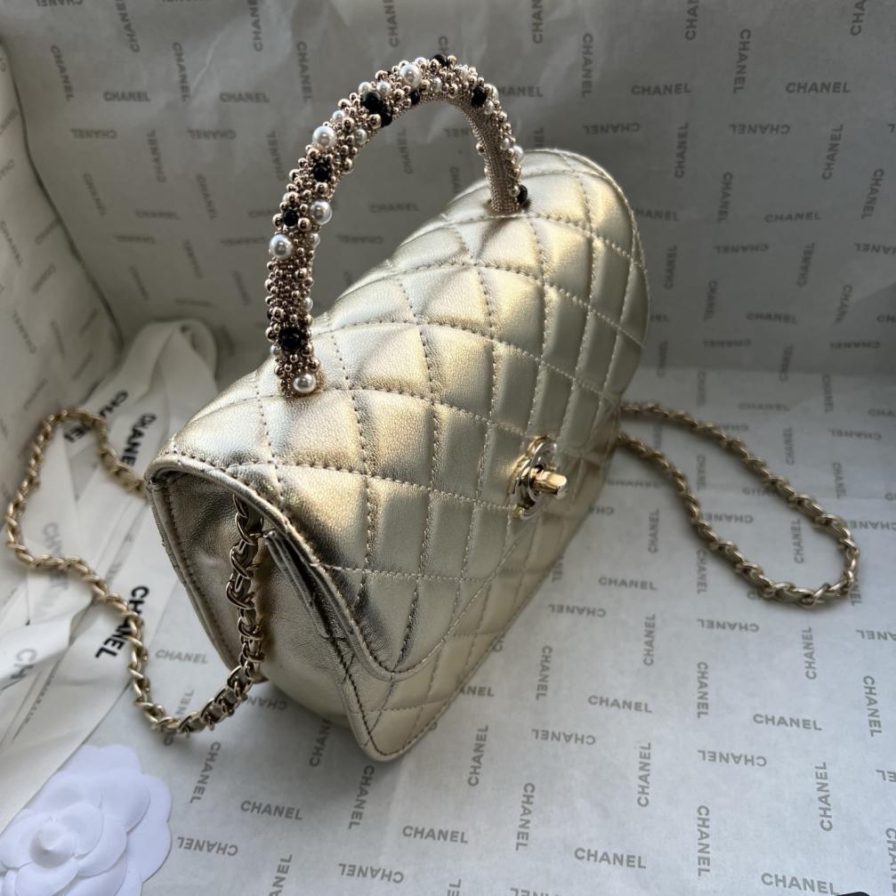 Chanel Flap Pearl handle chain bag size 18 leather