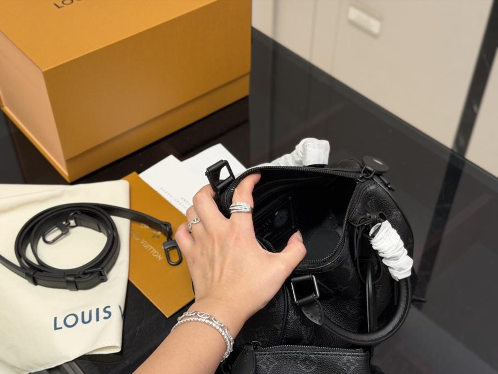Lv Louis vuitton Speedy20 new